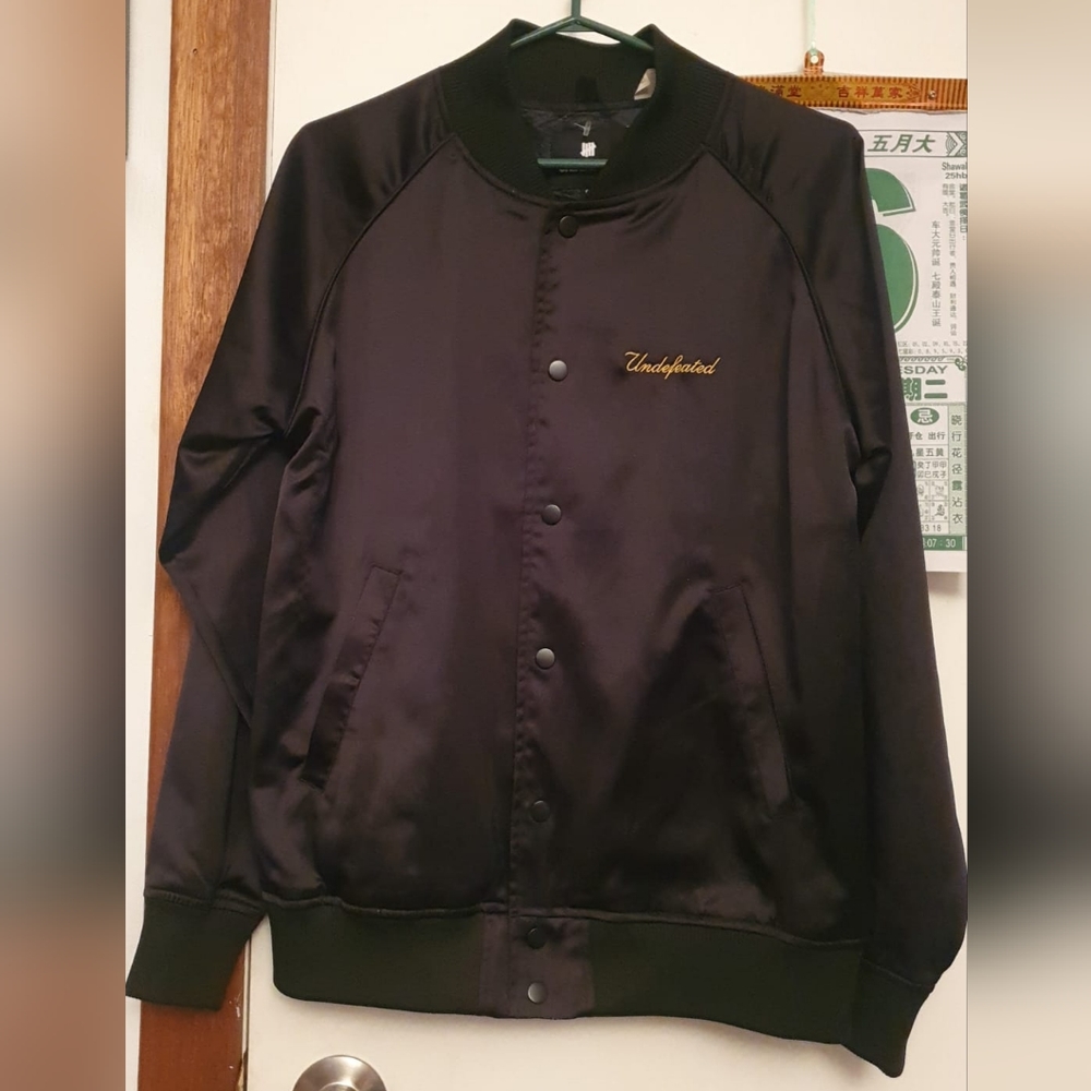 Undefeated Jacket Size: Small